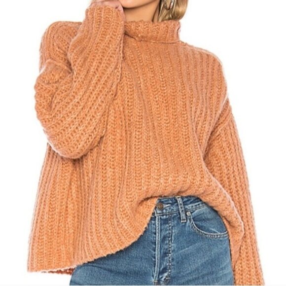 Free People Fluffy Fox Papaya Oversized Sweater Size M - Picture 2 of 7